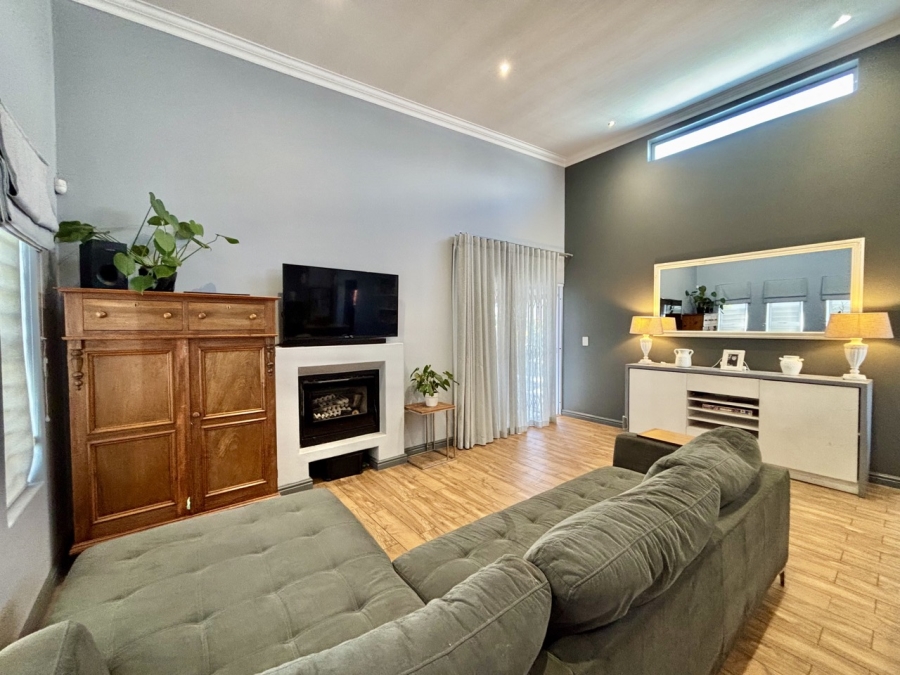 3 Bedroom Property for Sale in Sandown Western Cape